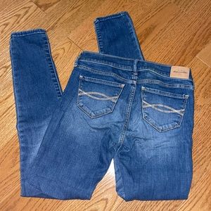 abercrombie kids mid rise dark wash pull-on jeggings